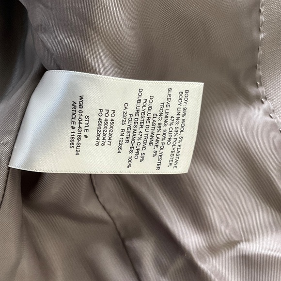 Aritzia Babaton Standout Blazer - Picture 5 of 11